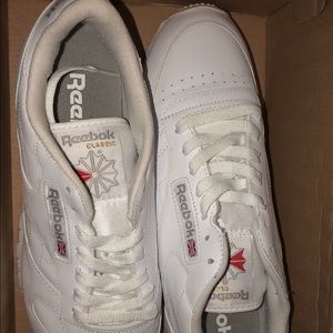 MENS CLASSIC REEBOKS